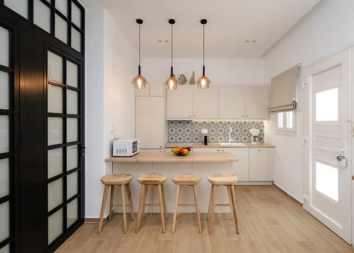 Connection Naxos Town 度假居 *