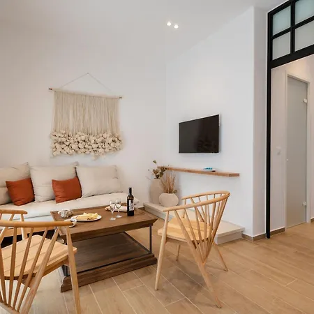 Connection Naxos Town Semesterbostad *