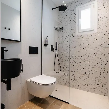 Connection Naxos Town * Naxos City