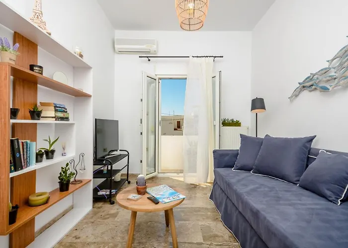 Connection Naxos Town *