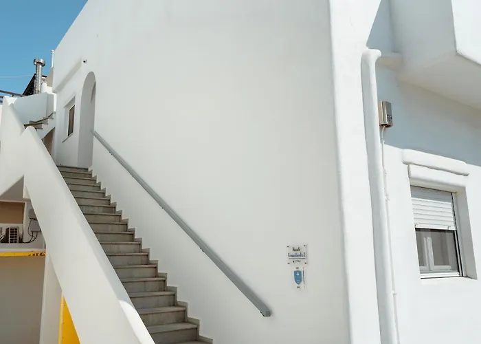 Connection Naxos Town * Naxos City